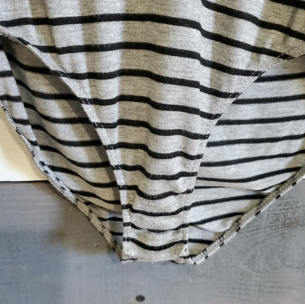 Free People Grey Black Striped Me Oh My V Neck Short Sleeves Bodysuit Size Small